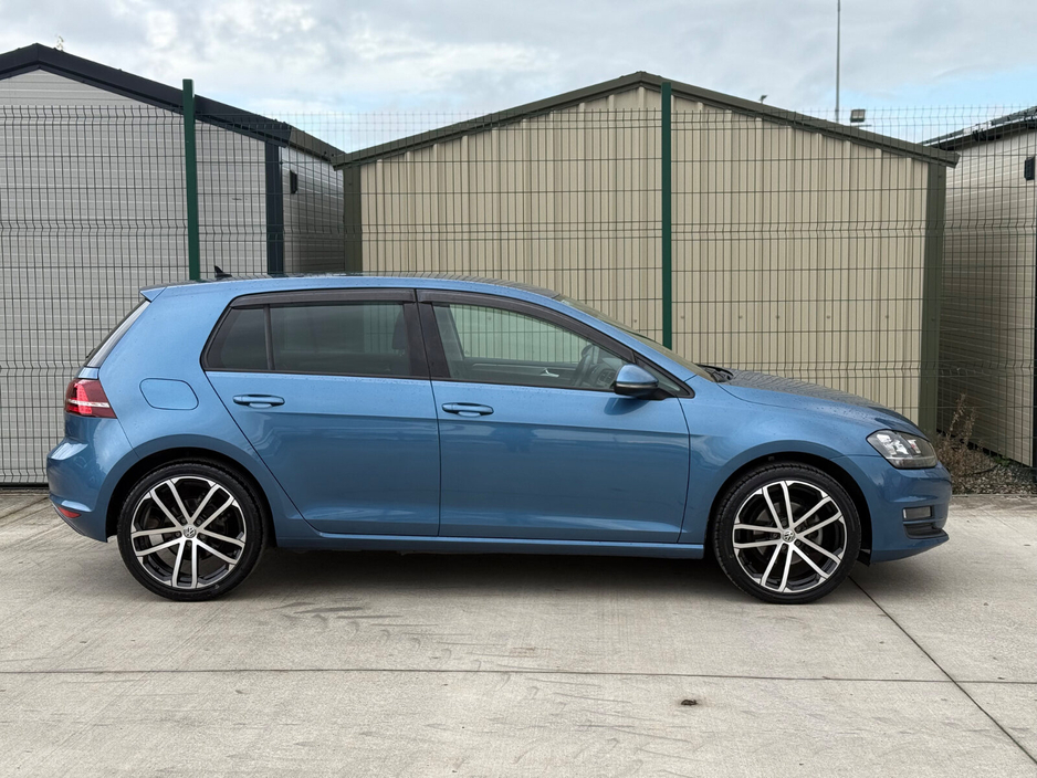 2017 Volkswagen Golf 1.2TSI 3DR 85HP Trendline €14,950