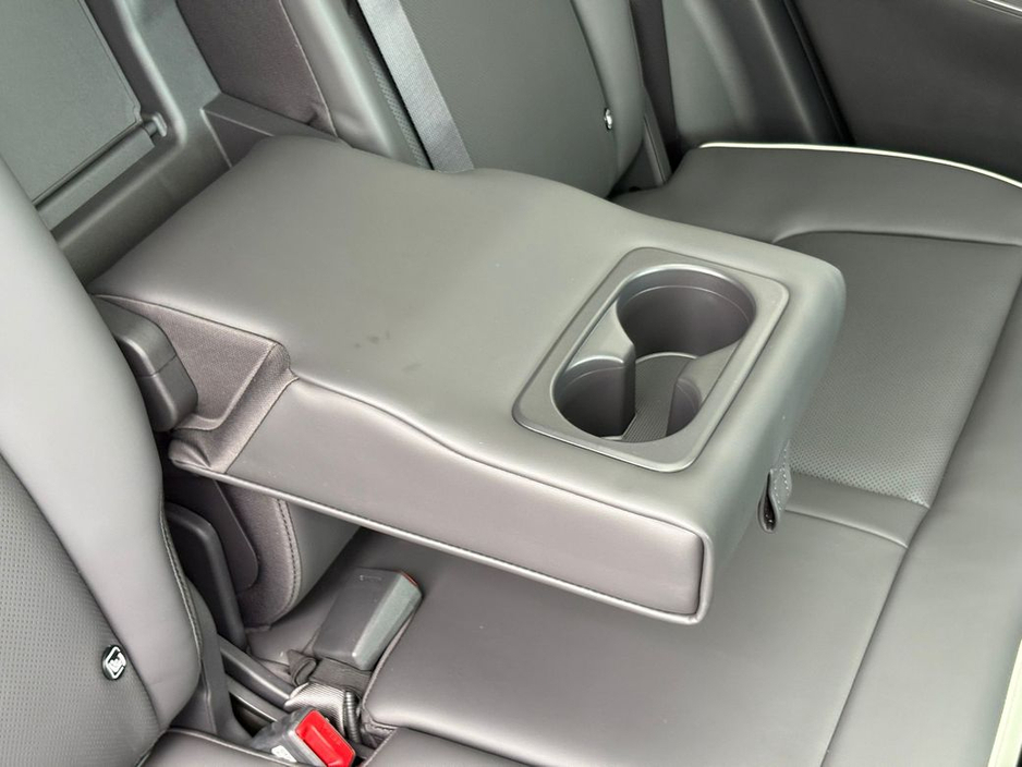 2026 Kia EV5 - image 33