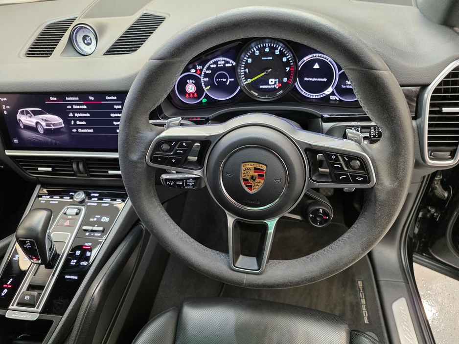 2023 Porsche Cayenne *E-HYBRID 3.0 V6 470BHP*PLATINUM EDITION* €74,950