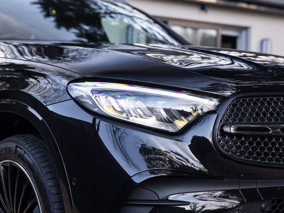 2026 Mercedes-Benz GLC Class - image 7