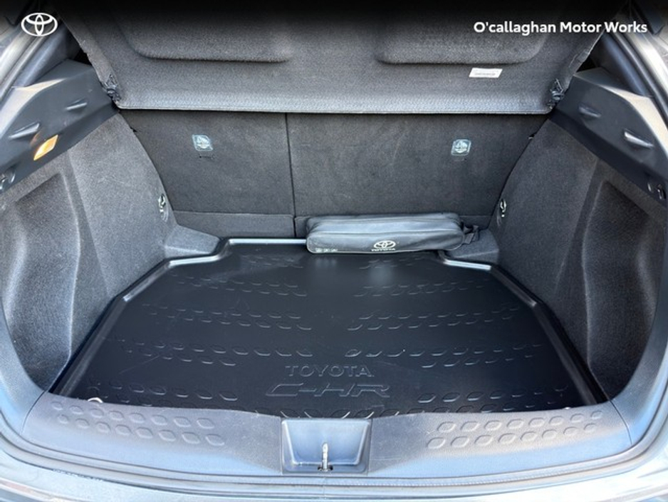 2021 Toyota C-HR - image 9