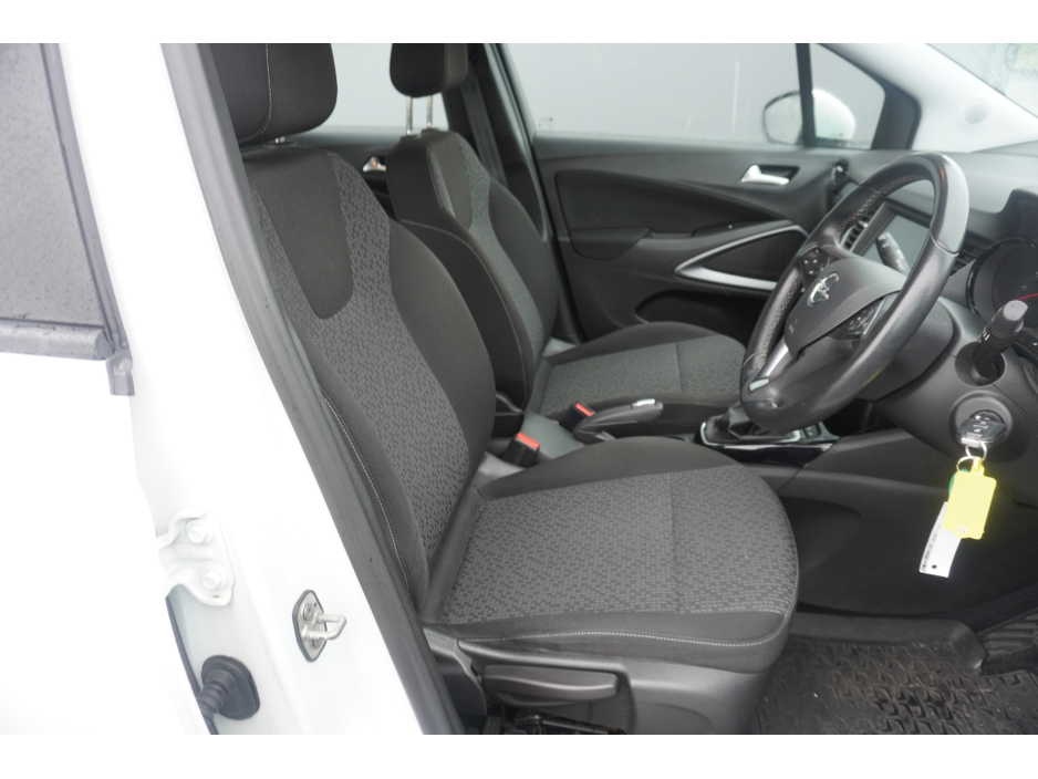 2018 Opel Crossland X - image 5