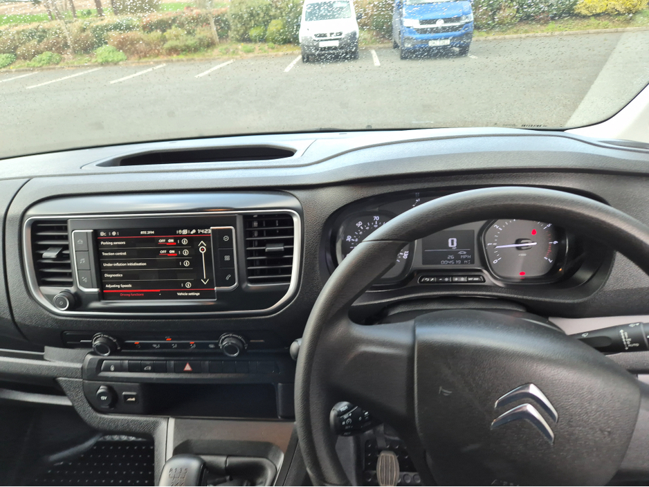 2024 Citroen Dispatch - image 5