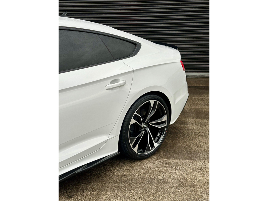 2022 Audi A5  €40,995