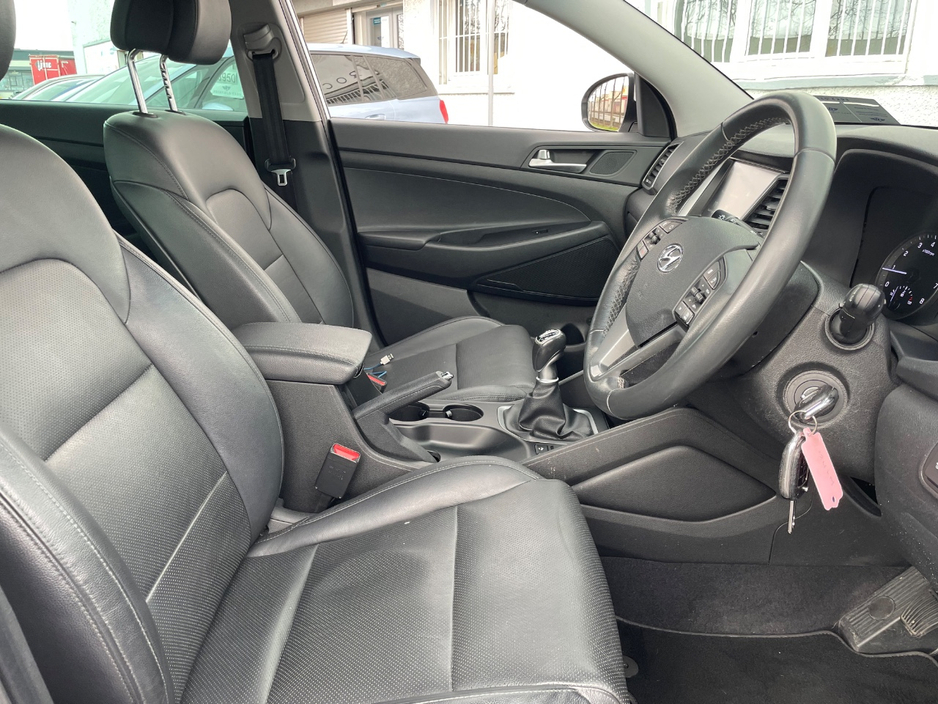 2018 Hyundai Tucson - image 19