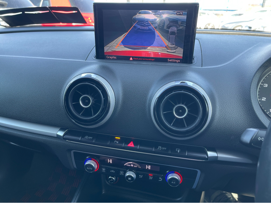 2015 Audi A3 - image 13