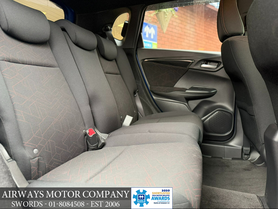 2017 Honda Fit 1.5 HYBRID RS AUTO €11,950