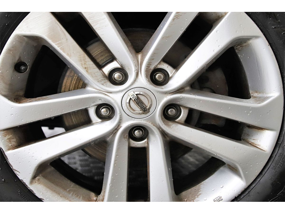 2017 Nissan Juke - image 26