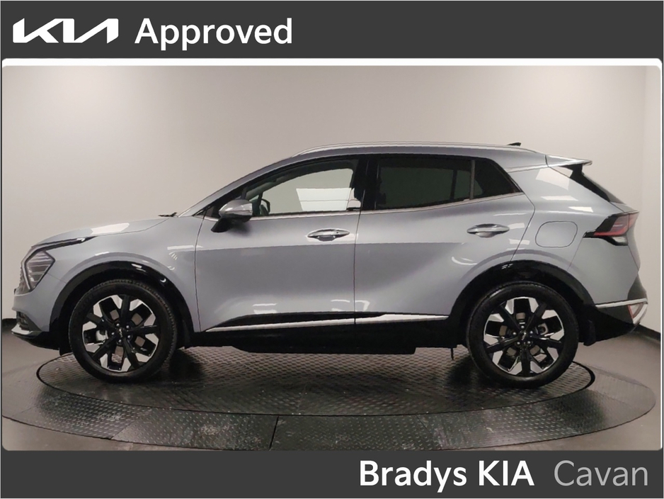 2025 Kia Sportage - image 3