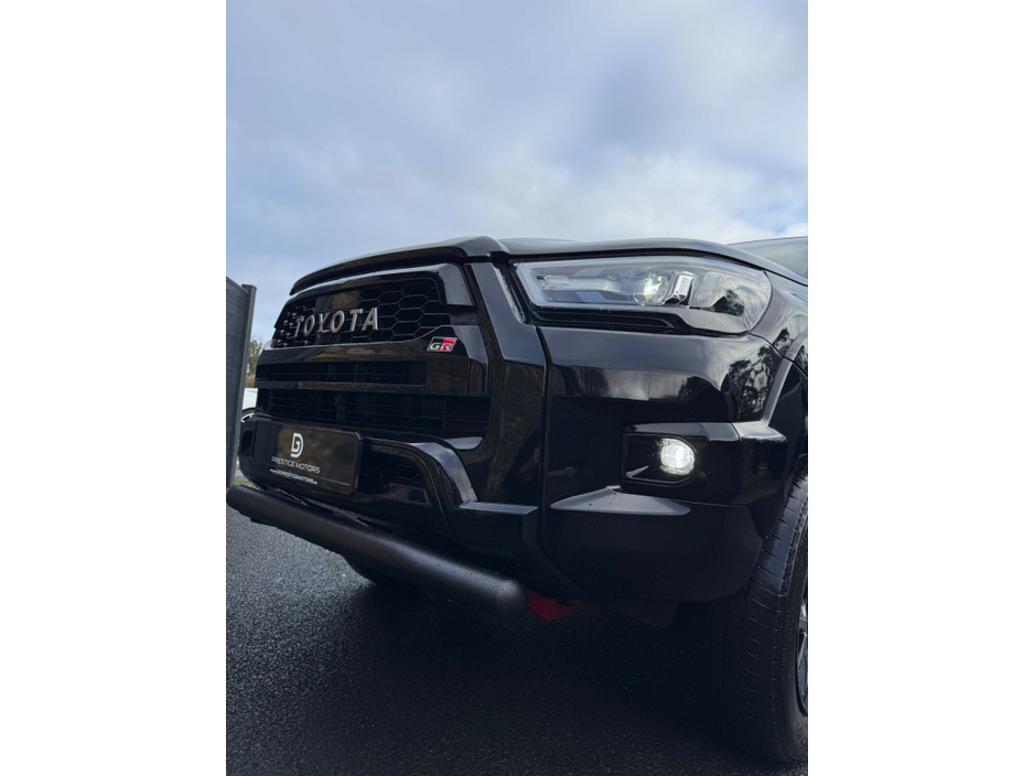 2023 Toyota Hilux  €44,995