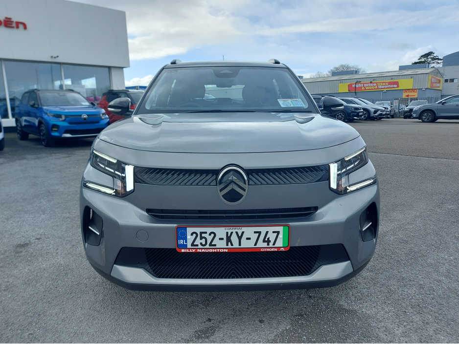 2025 Citroen C3 - image 3