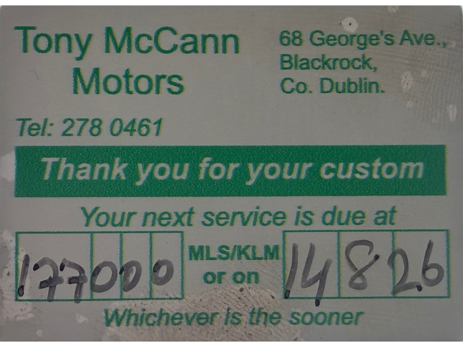 2014 Volvo V40 - image 11