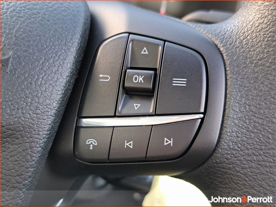 2026 Ford Transit Chassis Cab L3H1 Leader €34,900