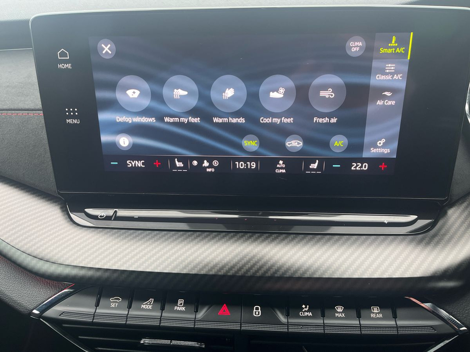 2024 Skoda Octavia - image 23