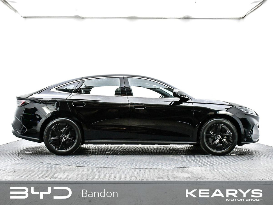2026 BYD Seal 6 - image 4