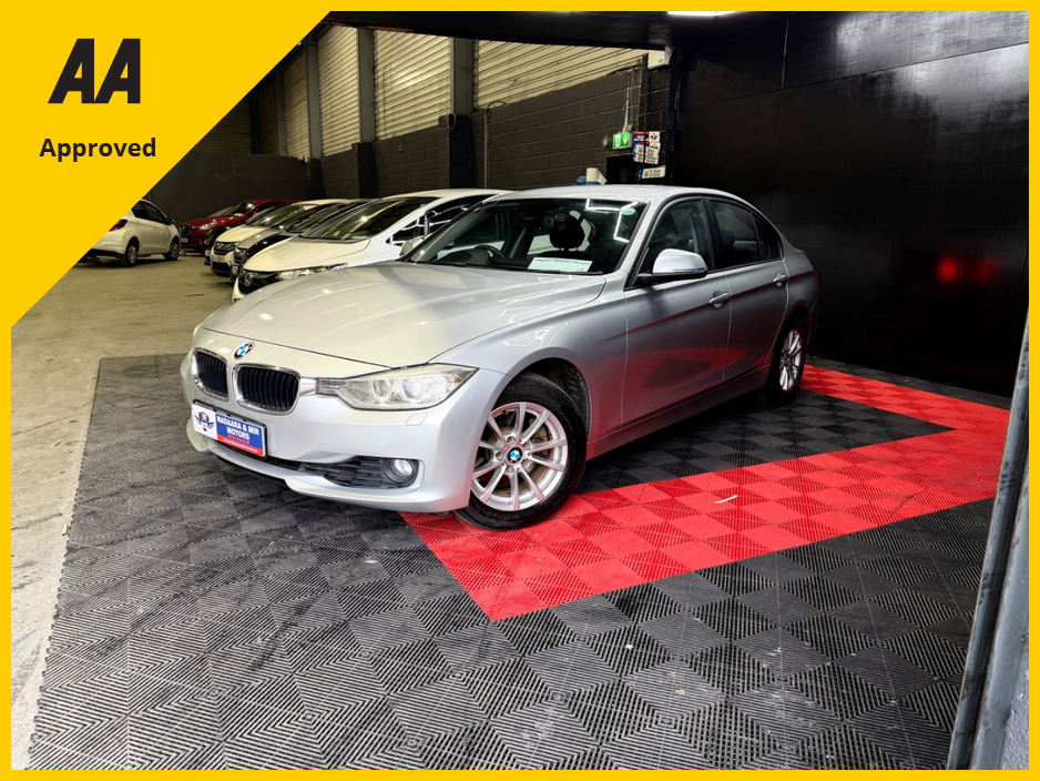 2015 BMW 3 Series - image 6