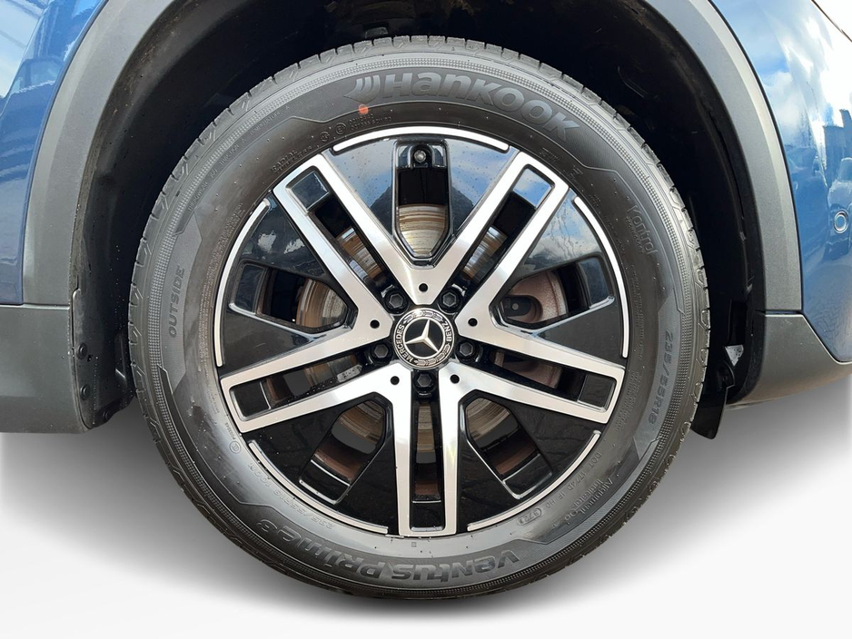 2021 Mercedes-Benz GLA Class - image 7