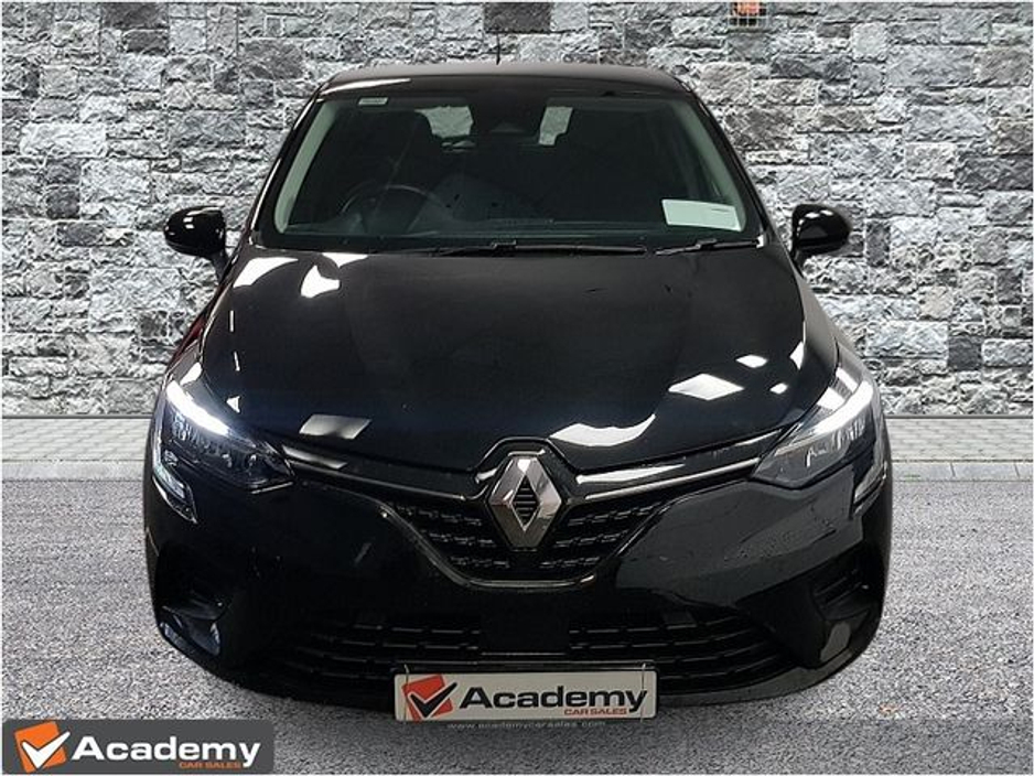 2023 Renault Clio - image 5