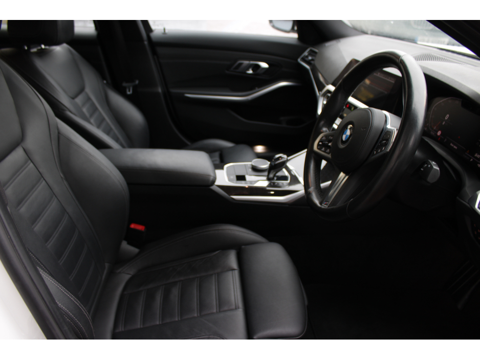 2019 BMW 3 Series 2.0D X-DRIVE M-SPORT PRO PLUS 4DR SALOON AUTO // 1 OWNER WITH ONLY 91,000 KM'S // BUY WITH CONFIDENCE AA AND SIMI APPROVED DEALER 2026 // FINANCE ARRANGED // ALL TRADE INS WELCOME // €33,950