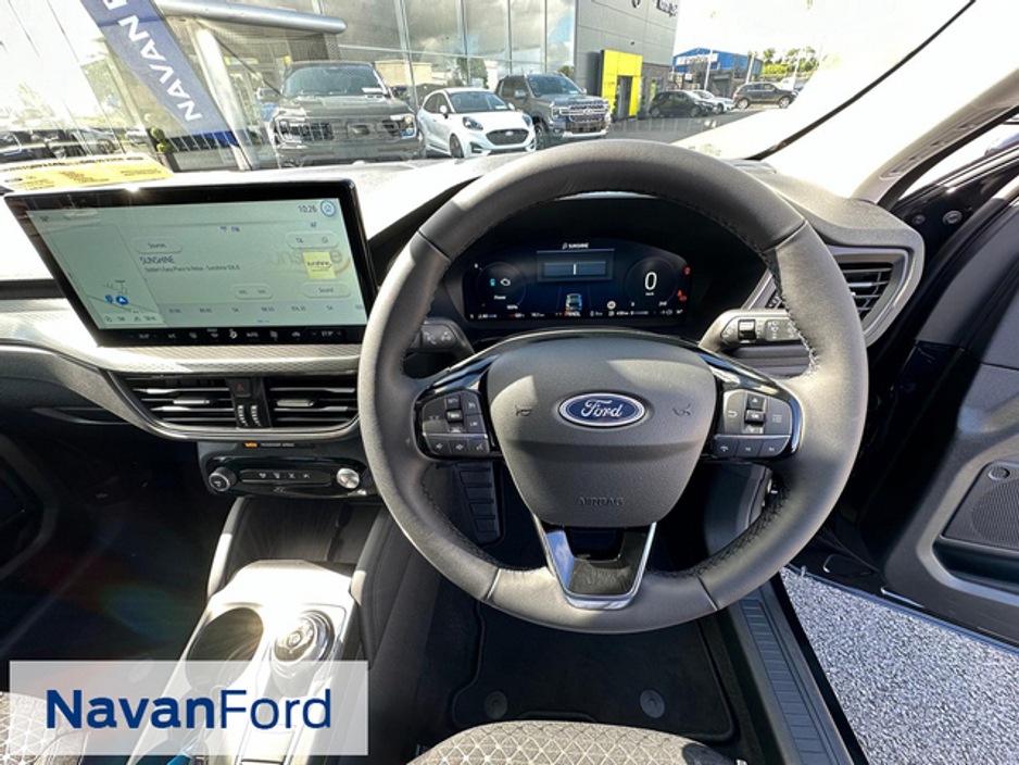 2026 Ford Kuga - image 8