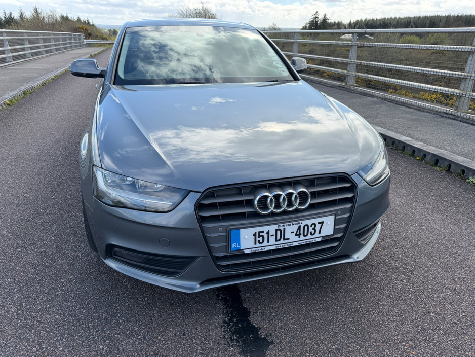 2015 Audi A4 - image 5