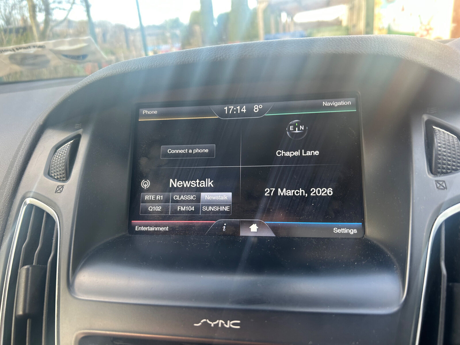 2016 Ford Focus - image 5