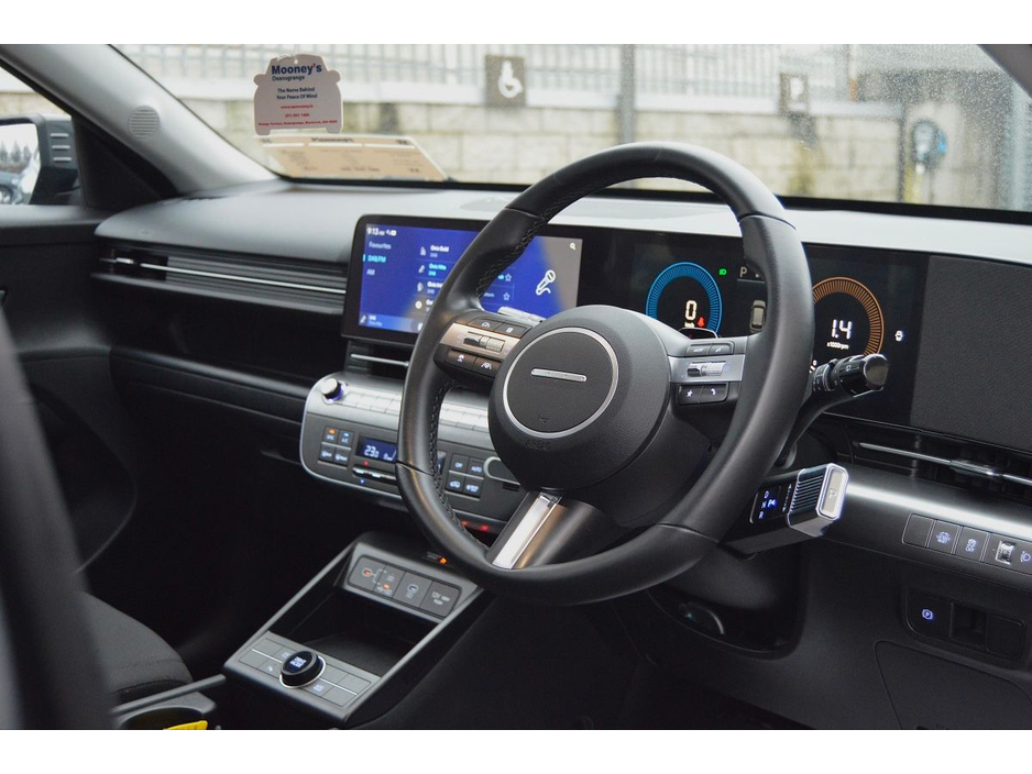 2023 Hyundai Kona 1.6 HYBRID Signature Auto €29,995