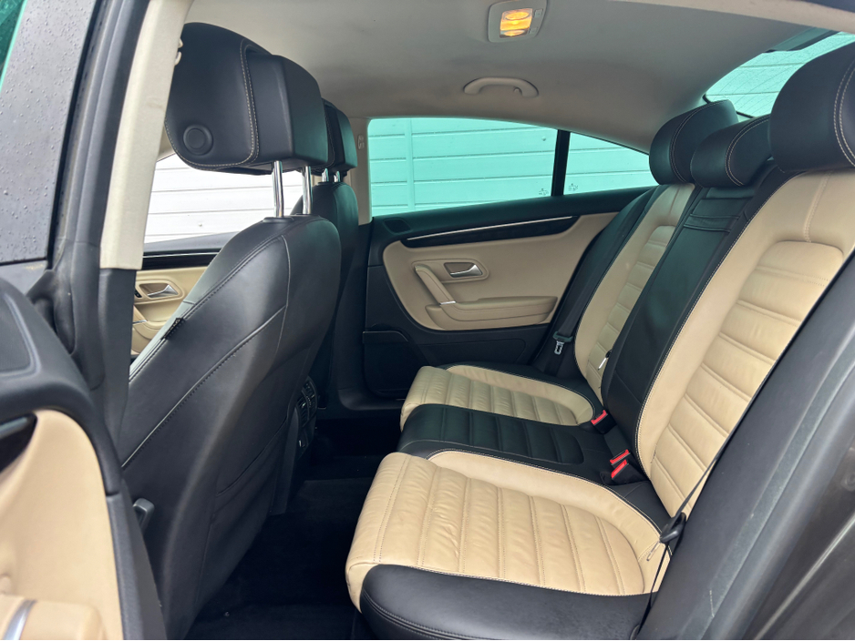 2014 Volkswagen CC - image 13