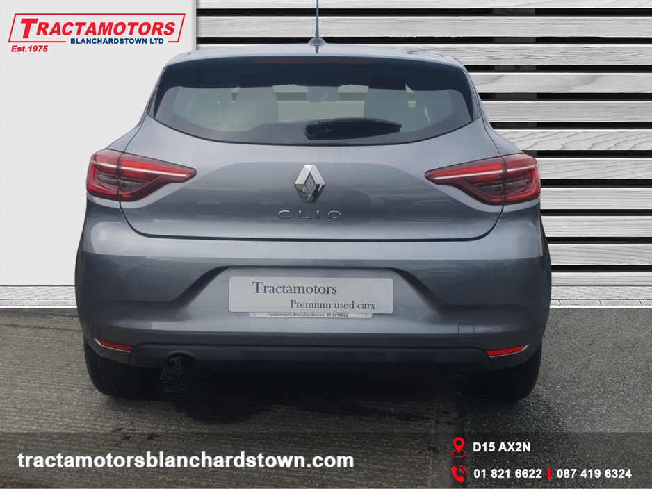 2023 Renault Clio - image 13