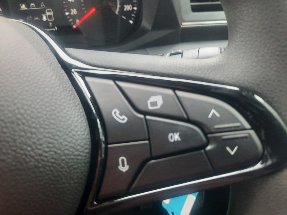 2026 Nissan Interstar - image 17