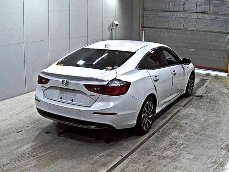 2020 Honda Insight - image 4