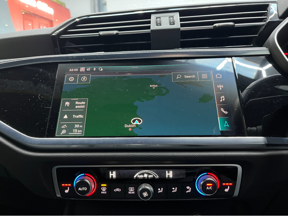 2020 Audi Q3 2020 AUDI Q3 35TDI QUATTRO S LINE 2.0 AUTOMATIC / CRUISE CONTROL / 360° PARKING CAMERA / ELECTRIC HEATED SEATS / PADDLE SHIFTERS / APPLE CARPLAY