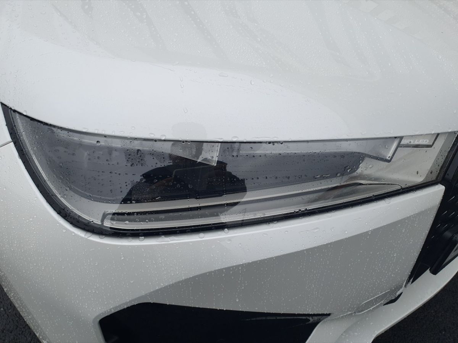 2023 BMW iX xDrive50 M Sport €69,995