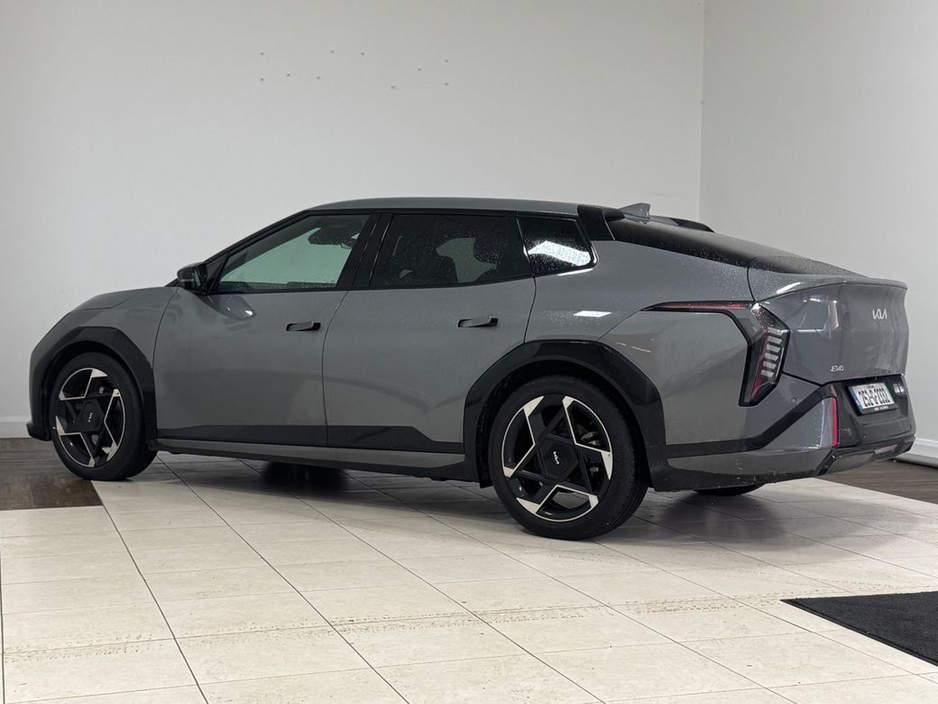 2025 Kia EV4 - image 11