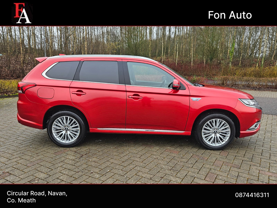 2019 Mitsubishi Outlander OUTLANDER  PETROL HYBRID 4H PHEV CVT*4 WHEEL DRIVE *FULL SERVICE HISTORY *HIGH SPEC*NEW NCT 01/28 *TAXED 04/26*FULL BMW SERVICE HISTORY *FINANCE*WARRANTY *CALL 0874416311 €17,995