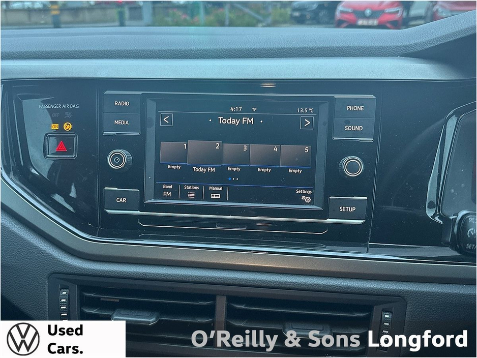 2019 Volkswagen Polo - image 12