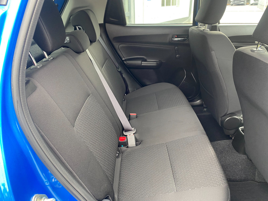 2022 Suzuki Swift - image 12