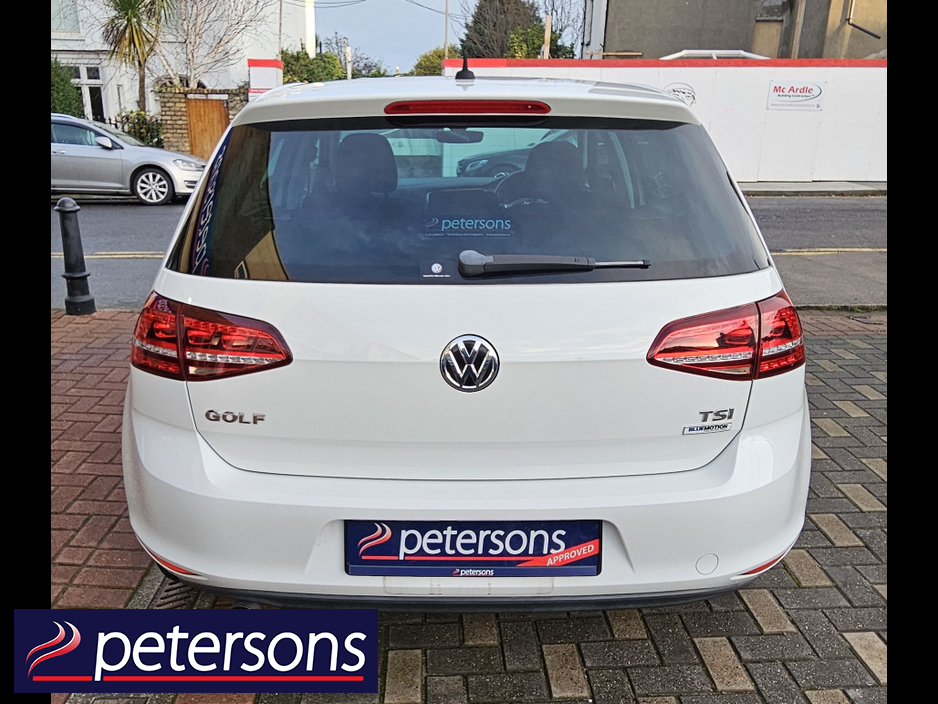 2017 Volkswagen Golf VOLKSWAGEN GOLF 1.2 PETROL AUTOMATIC - LOW MILEAGE €17,950