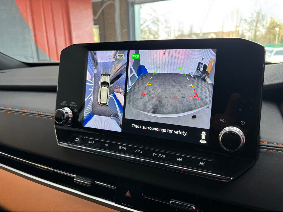 2024 Mitsubishi Outlander - image 9