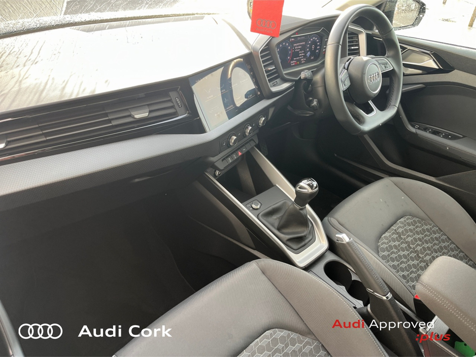 2023 Audi A1 - image 11