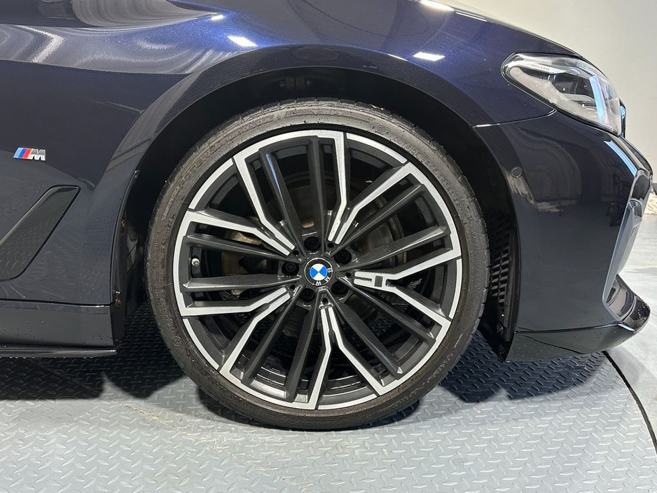 2021 BMW 5 Series 520D M Sport Touring €40,800