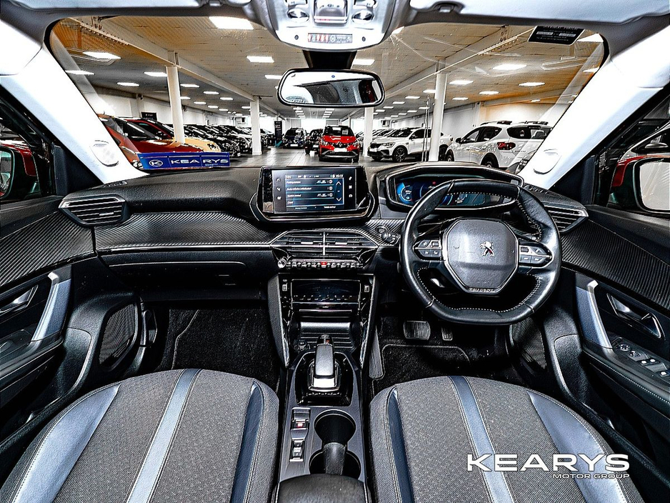 2021 Peugeot 2008 - image 10