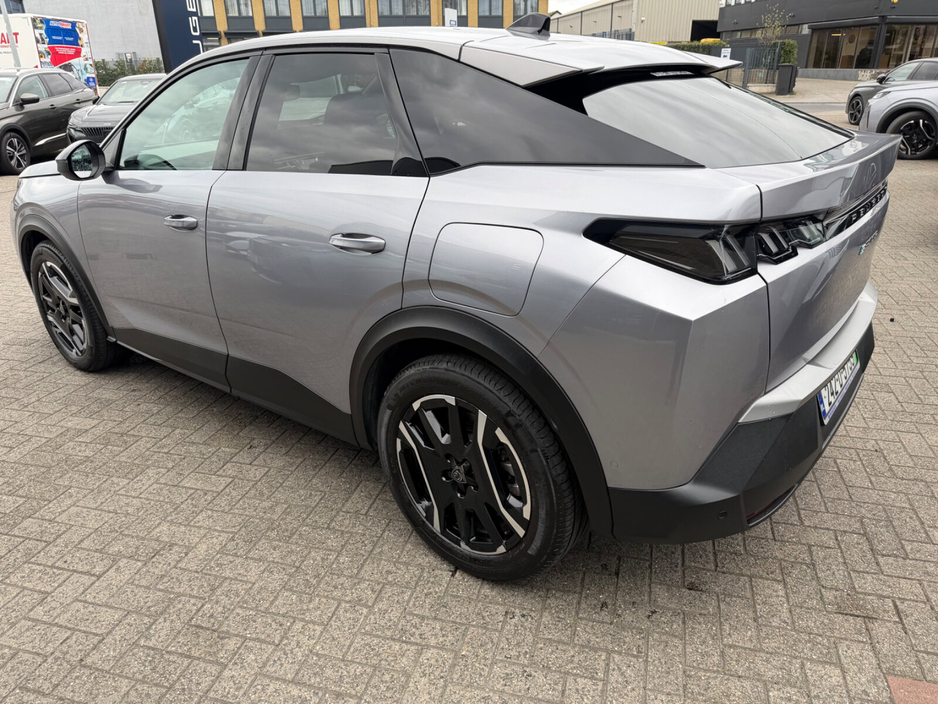 2024 Peugeot 3008 - image 7