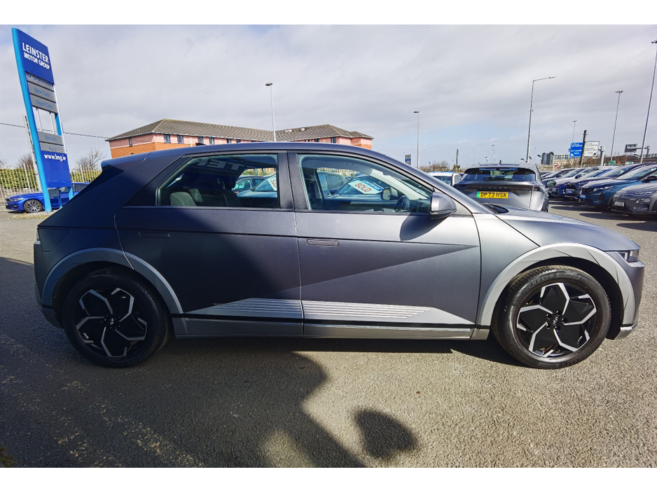 2023 Hyundai Ioniq 5 - image 4