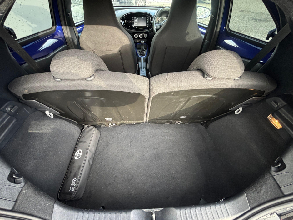 2023 Toyota Aygo X 1.0 DESIGN 4DR €16,950