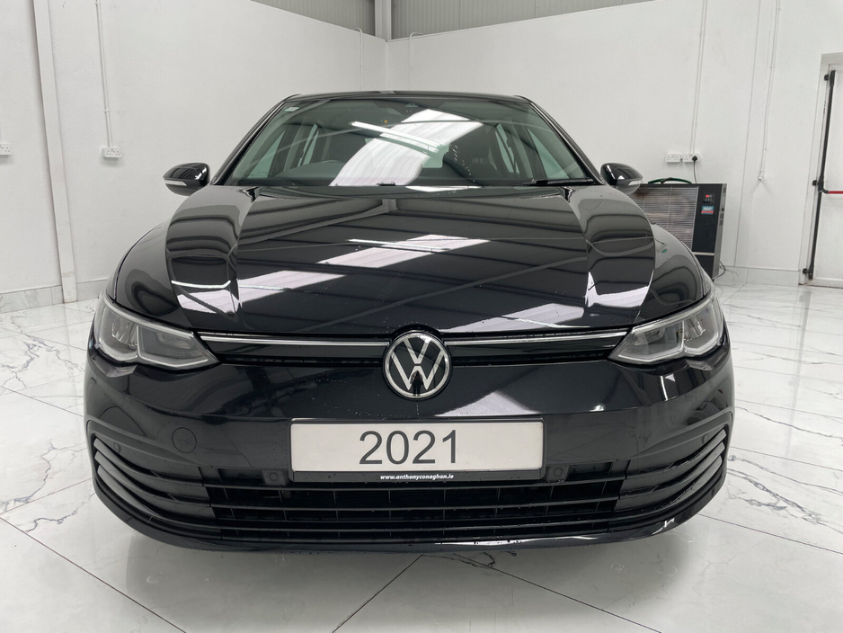 2021 Volkswagen Golf  €23,995