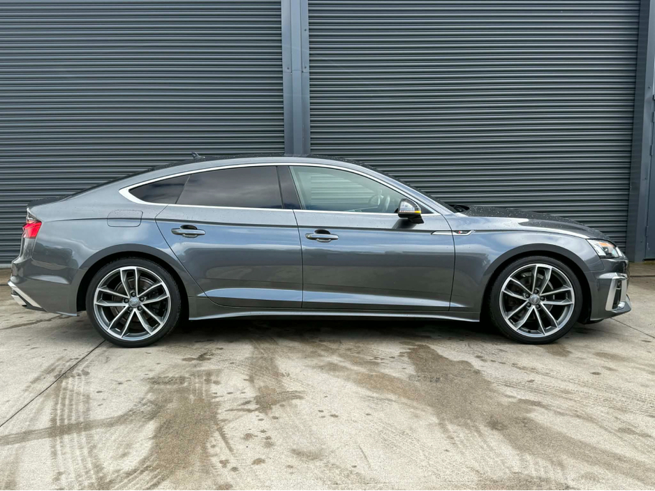 2021 Audi A5 - image 4