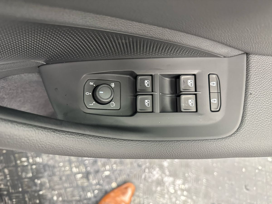 2026 Skoda Superb - image 26