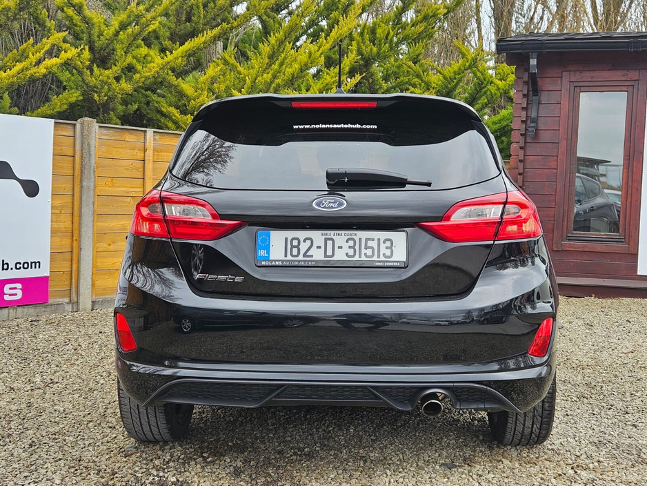 2018 Ford Fiesta - image 6