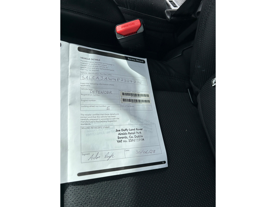 2023 Land Rover Defender - image 21